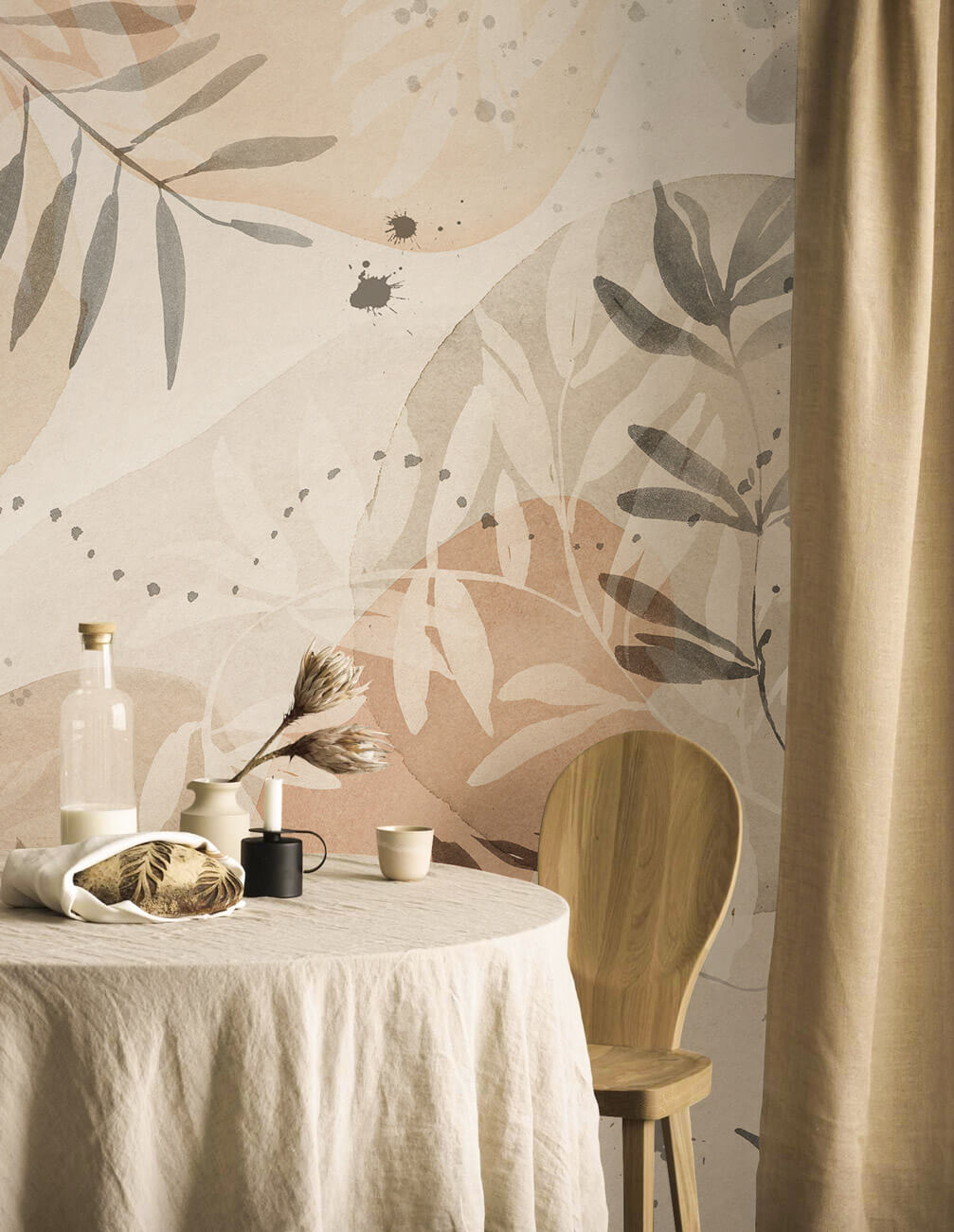 Дизайнерские обои для стен Пангея в терракотовой гамме с цветочным орнаментом отлично подойдут для гостиной или спальни